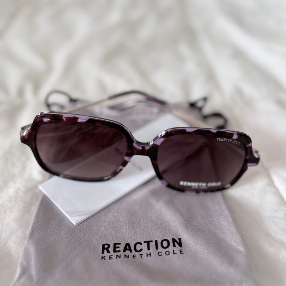 Kenneth Cole Reaction Women's Sunglasses - Tortoise and Purple